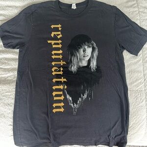 Taylor Swift Reputation Stadium Tour T-Shirt